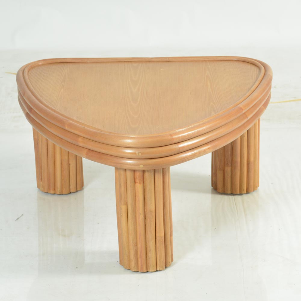 Mesa De Centro Gema De Rattan Triangular Color Natural