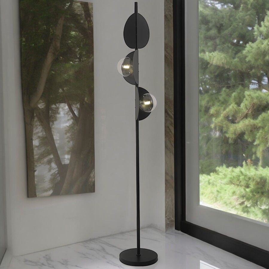 Lámpara de pedestal Cordelia de 3 luces